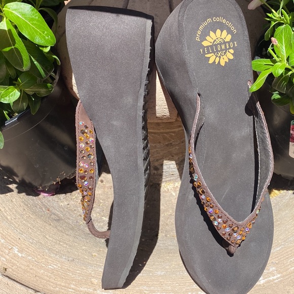 Yellow Box Sandals - Picture 8 of 13